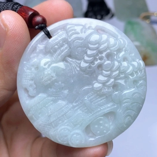 翡翠未镶嵌颈饰翡翠