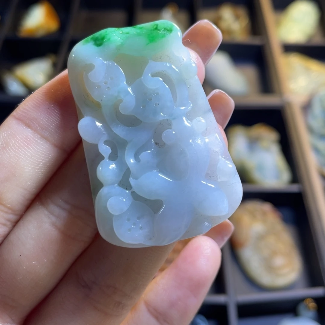 定制翡翠未镶嵌翡翠