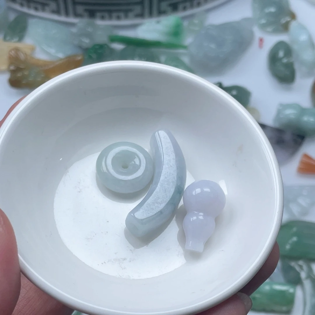 散珠翡翠567789998876