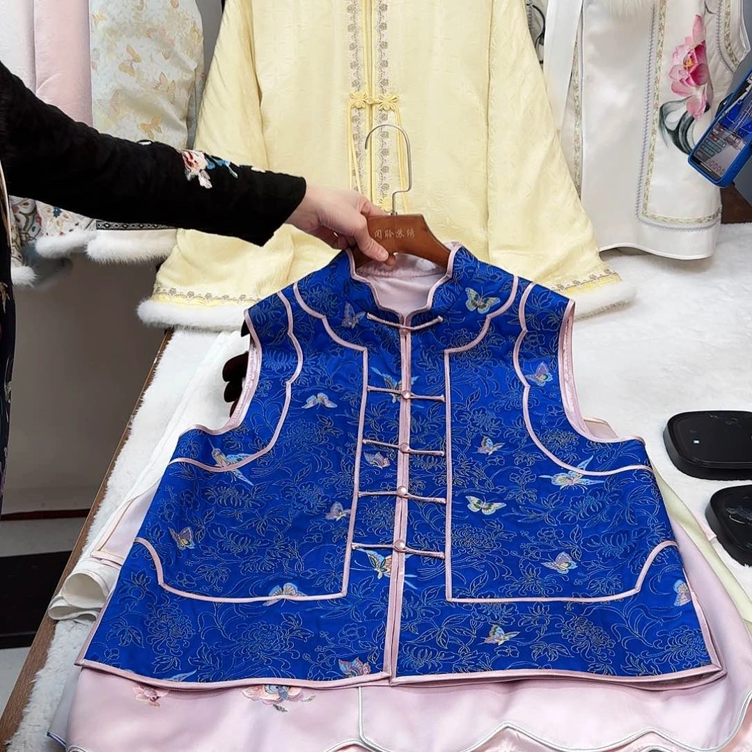 刺绣真丝蓝色 马甲 四季款一物一件