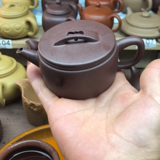 茶壶紫砂紫泥汗瓦100豪升左右有微瑕疵