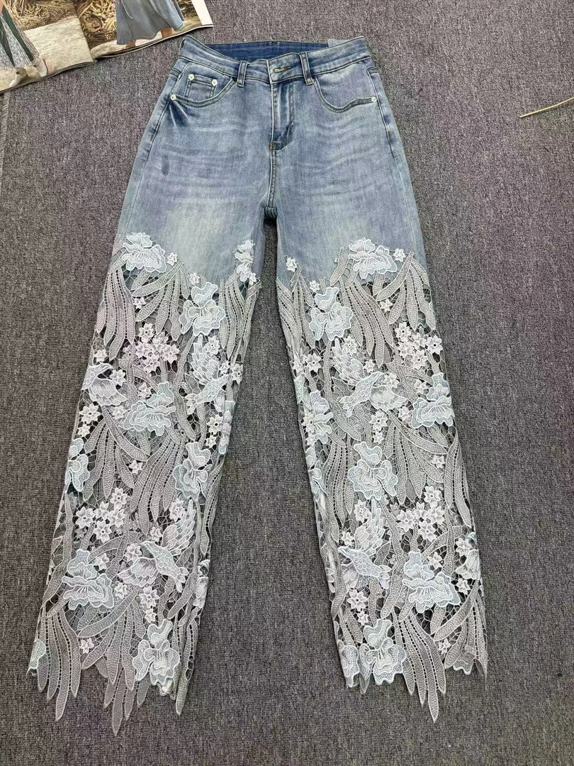 欧货女装2025夏季新款设计感不规则立体蕾丝拼接牛仔裤直筒显瘦