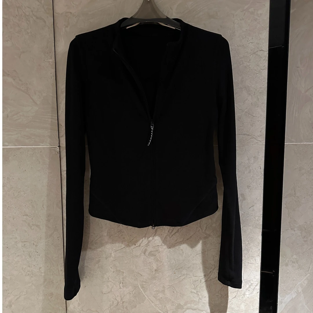 主播推荐-小众系列春夏款拉链显瘦黑色修身打底衫