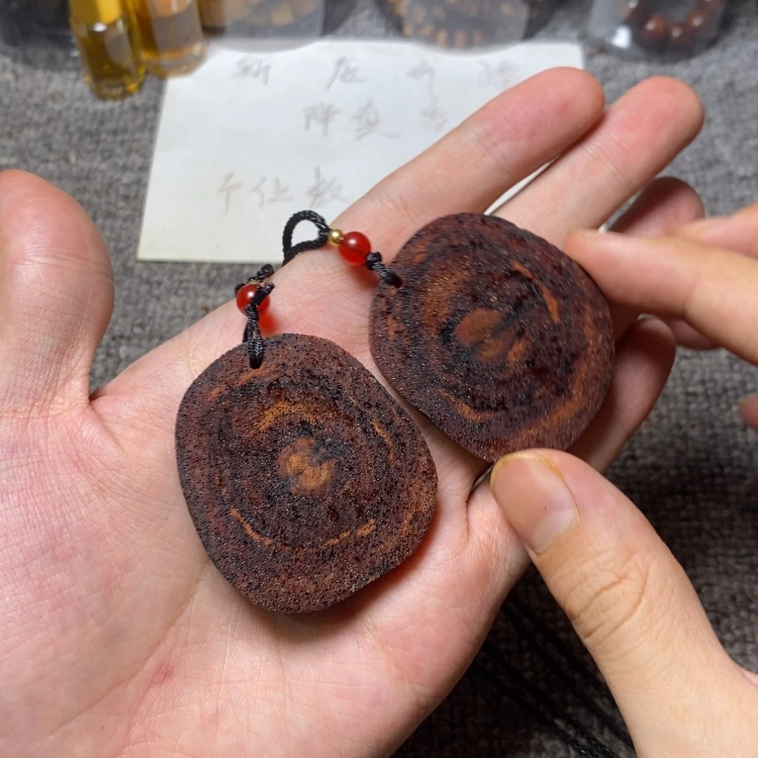 藤类01降真香黄金甲无事牌