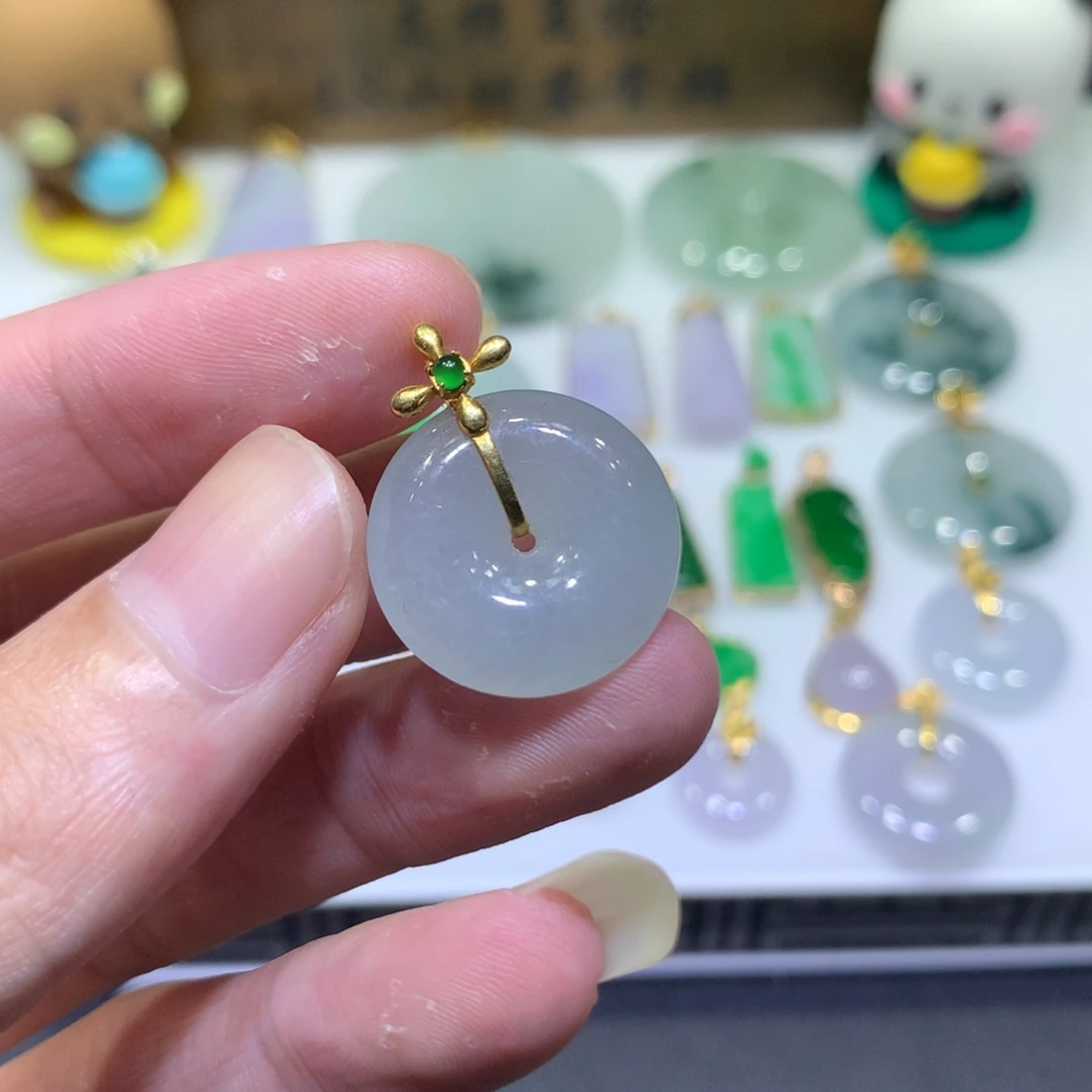 翡翠18K金镶嵌吊坠(不含链)