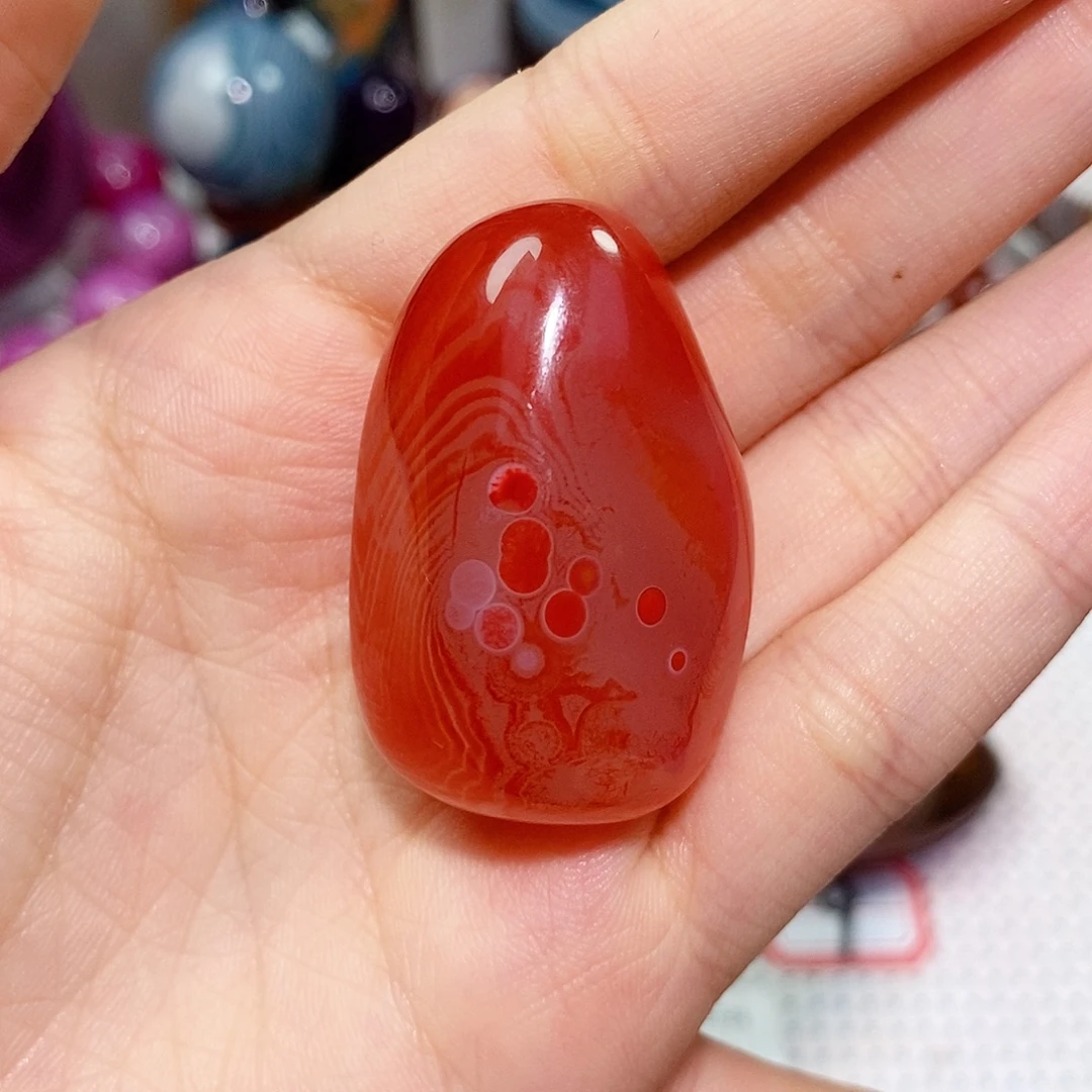 大***胆玛瑙/玉髓未镶嵌珠宝奇石