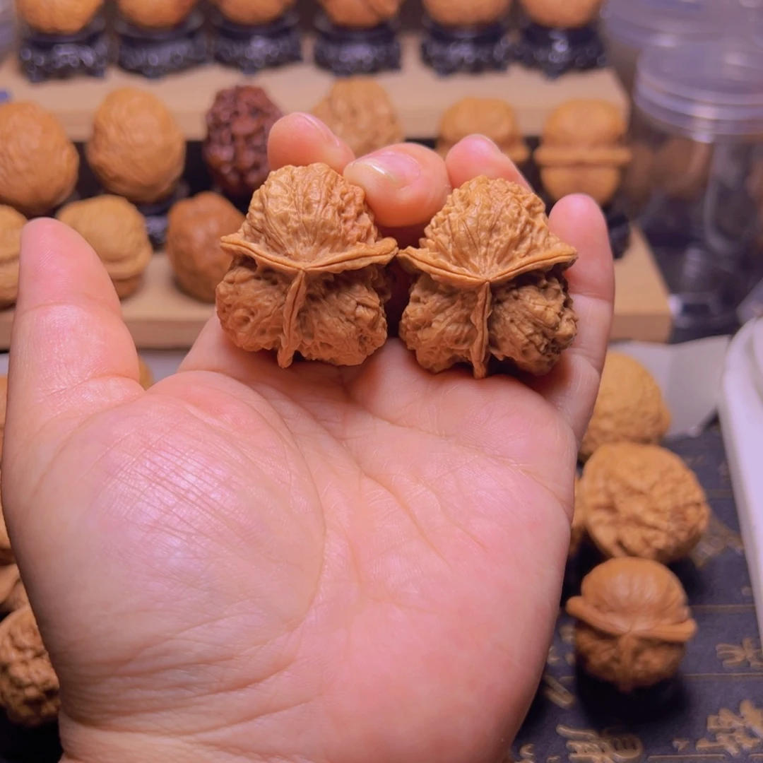 文玩核桃吊坠31w大三元39尺