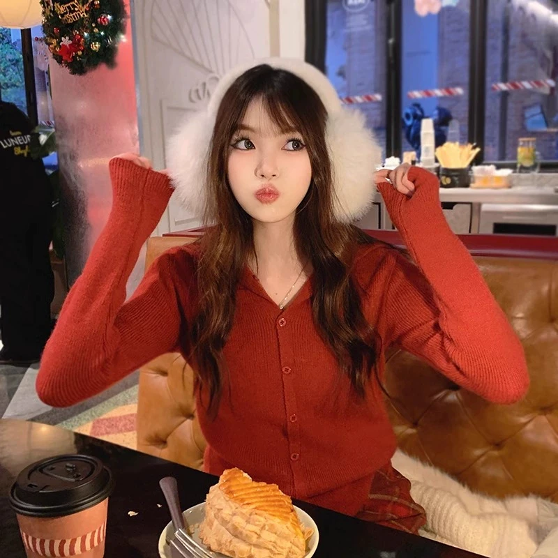 法式纯欲新年红色大翻领针织开衫女秋冬季修身百搭款长袖内搭上衣