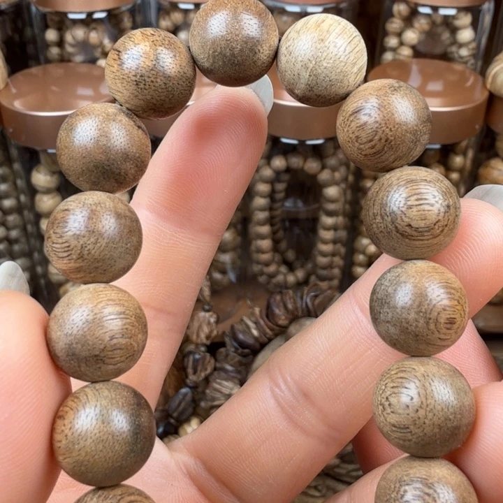 沉香碎屑沉香文莱单圈1.3/11.4克