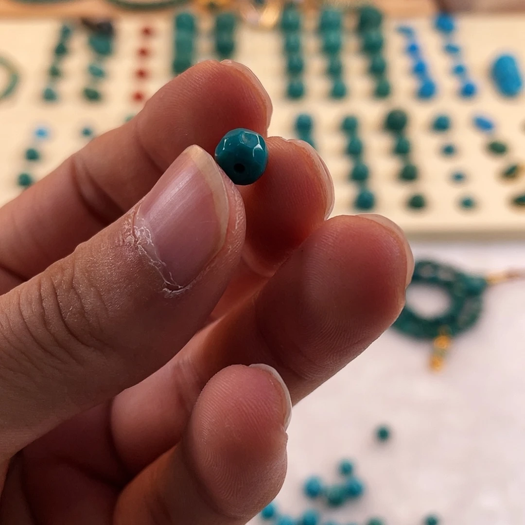 绿松石未镶嵌耳饰