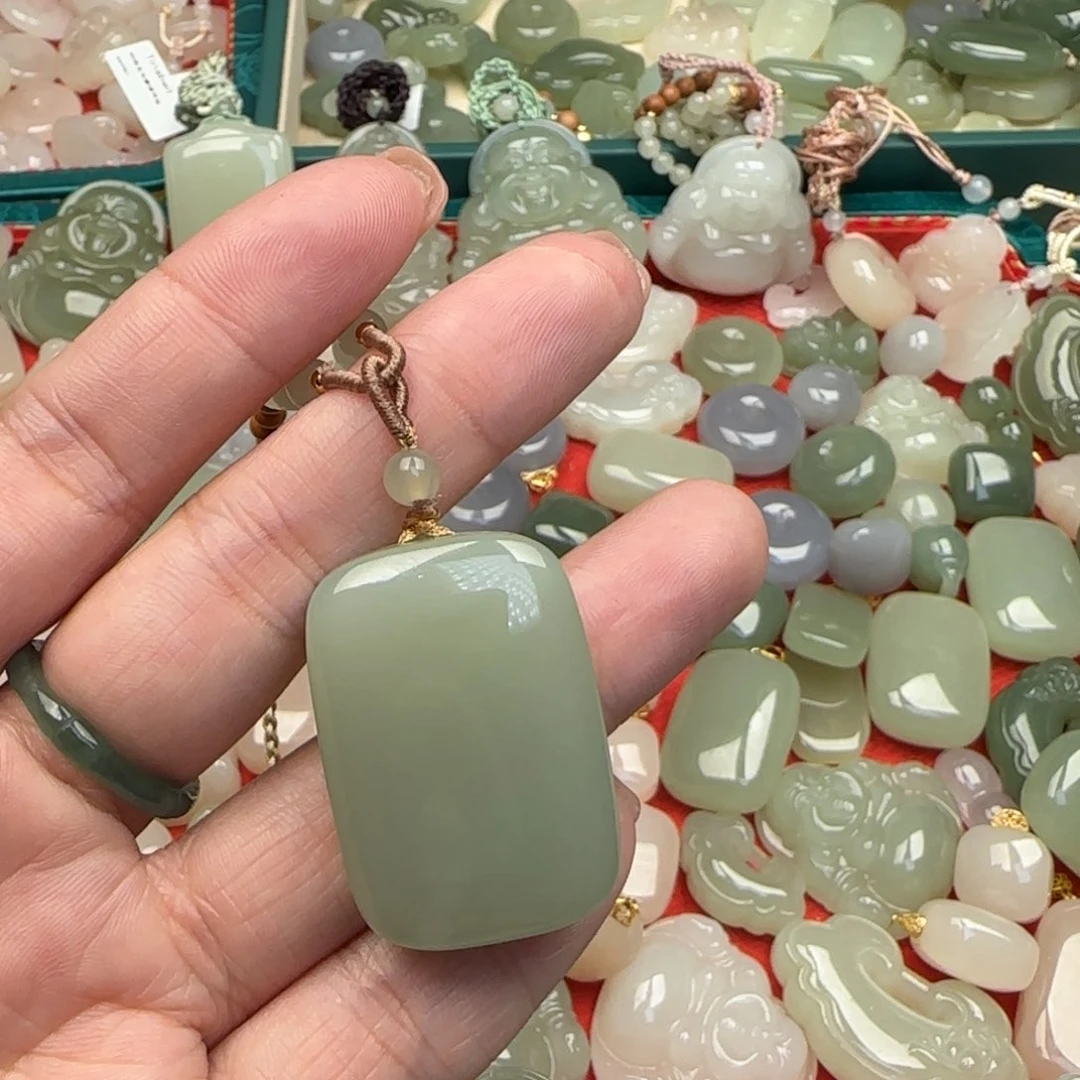 和田玉颈饰未镶嵌长*