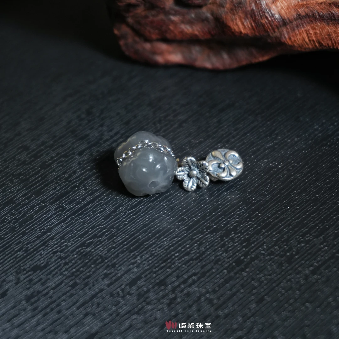 C1532|和田玉银S925镶嵌  烟紫并蒂莲吊坠