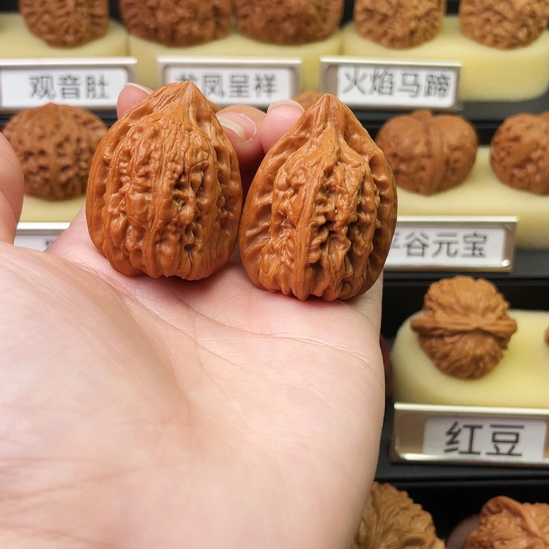 文玩核桃吊坠赤龙鸡心33全品736