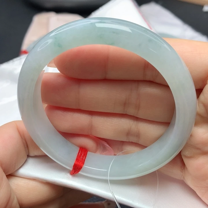 翡翠手镯未镶嵌燕*60606161