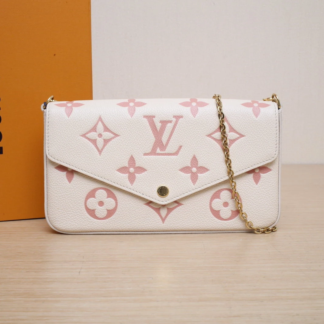 99新 LouisVuitton/路易威登 【双双】三合一链条包 米白色 芯片