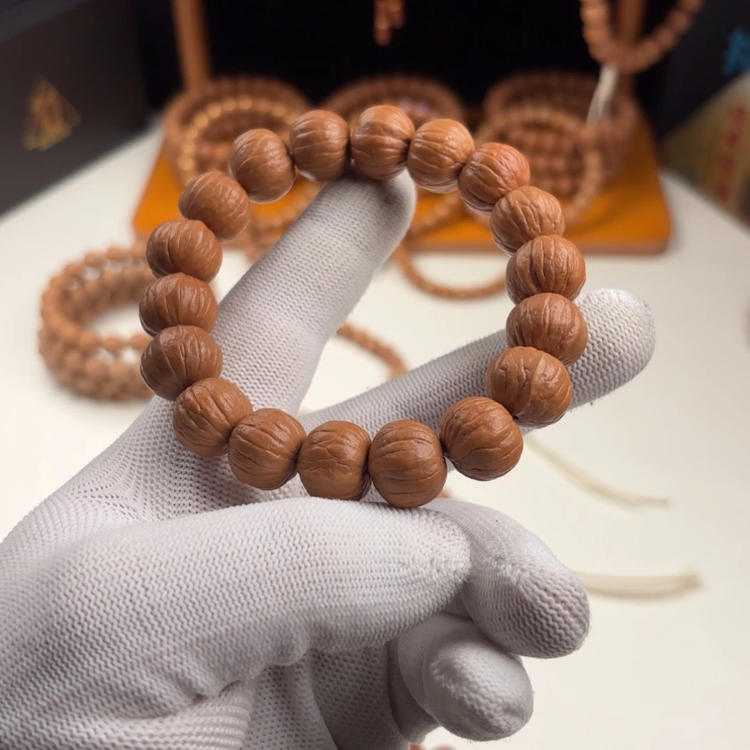 昂***子手串猴头核桃南瓜