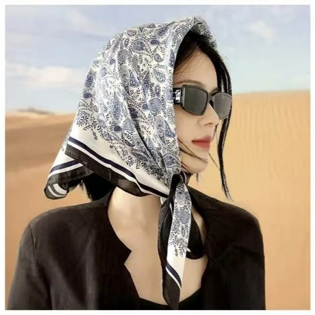 张大风艺术衍生品      腰果花  65x65