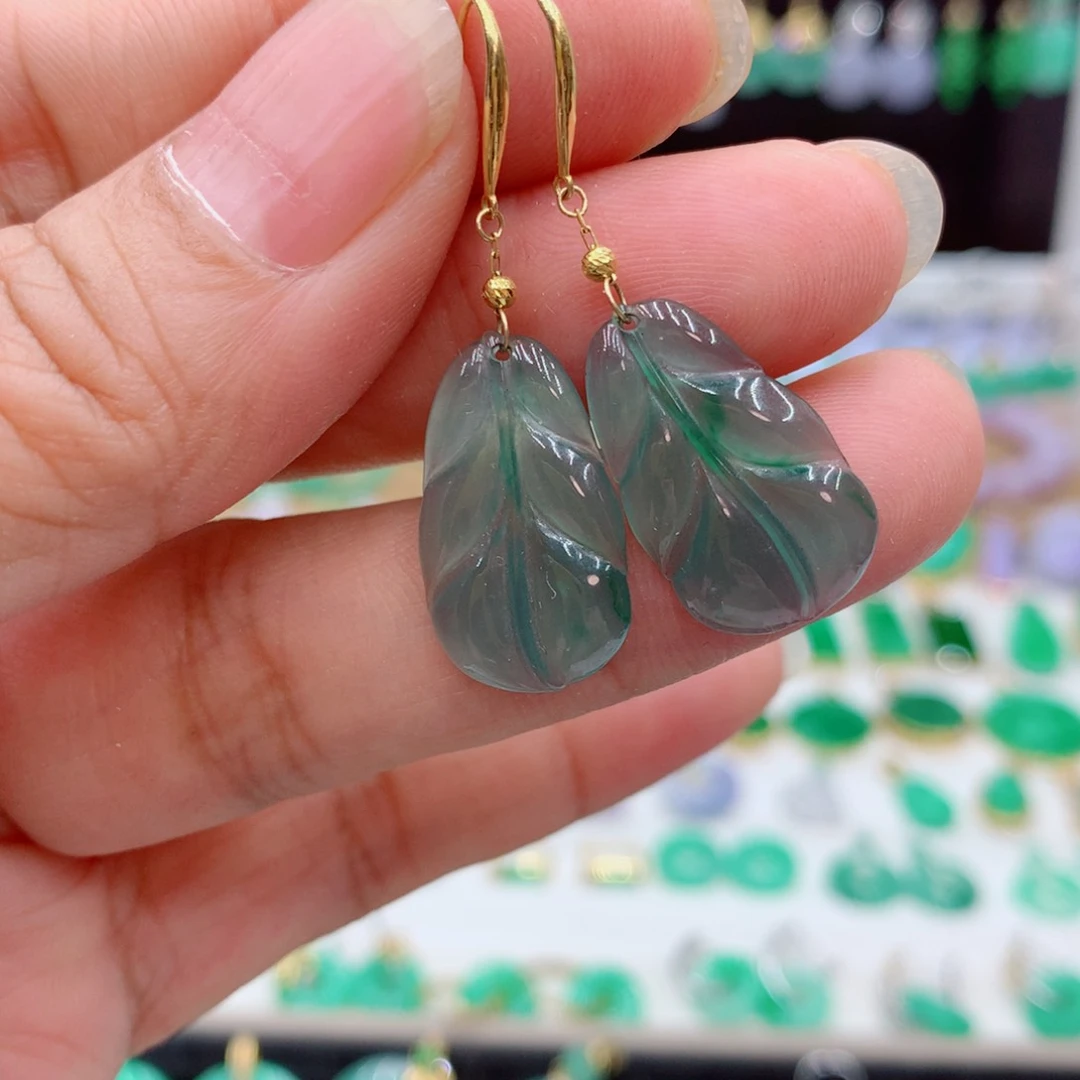 翡翠18K金镶嵌耳饰