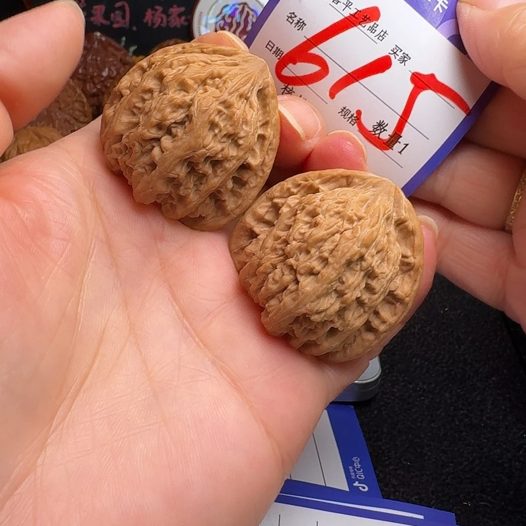把件猴头核桃38密纹