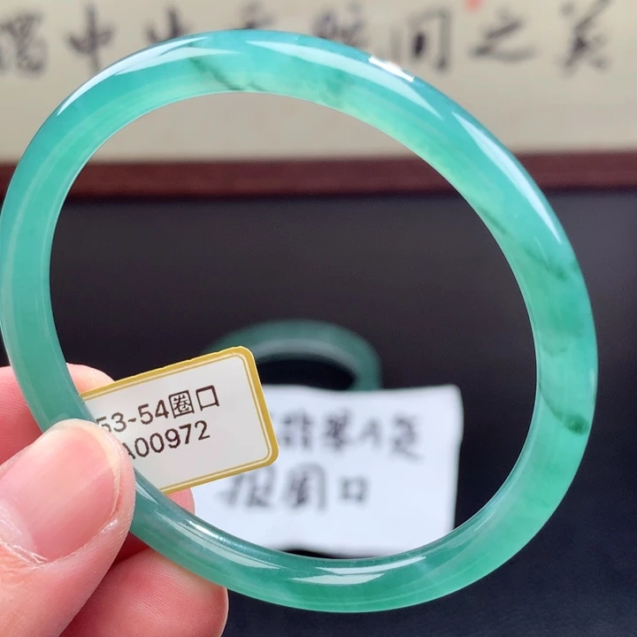 翡翠未镶嵌手镯翡翠手镯50