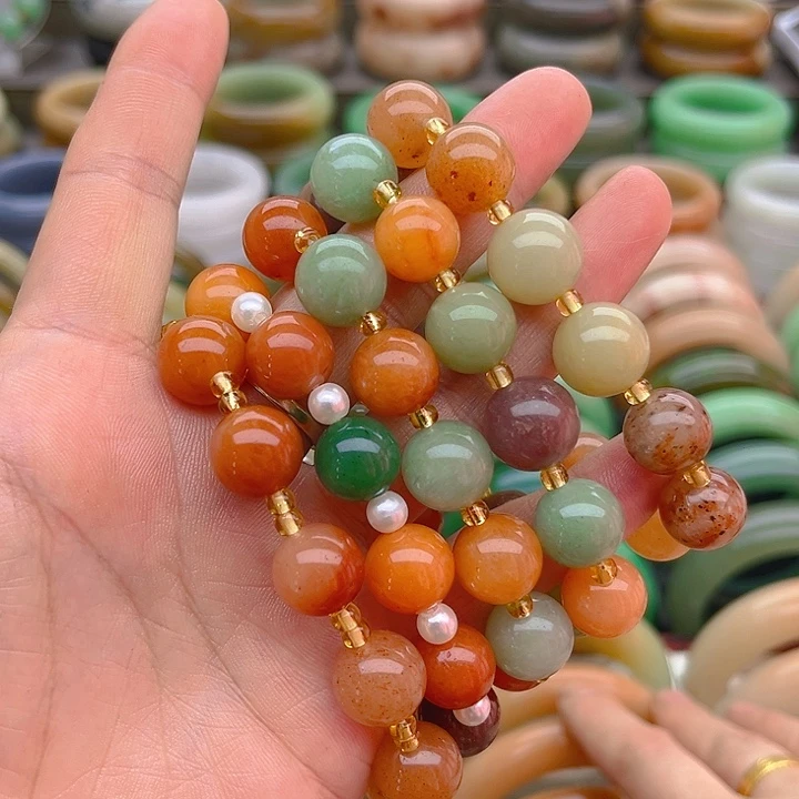 未镶嵌手镯（圆镯）石英质玉