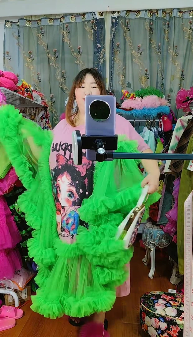 小众女装被夸爆的女神穿搭