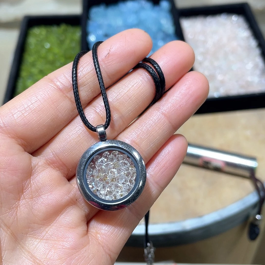 水晶摆件…..未镶嵌