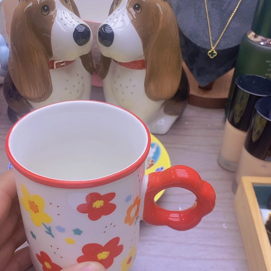 瓷片小****^哈哈哈哈哈哈哈哈哈哈哈
