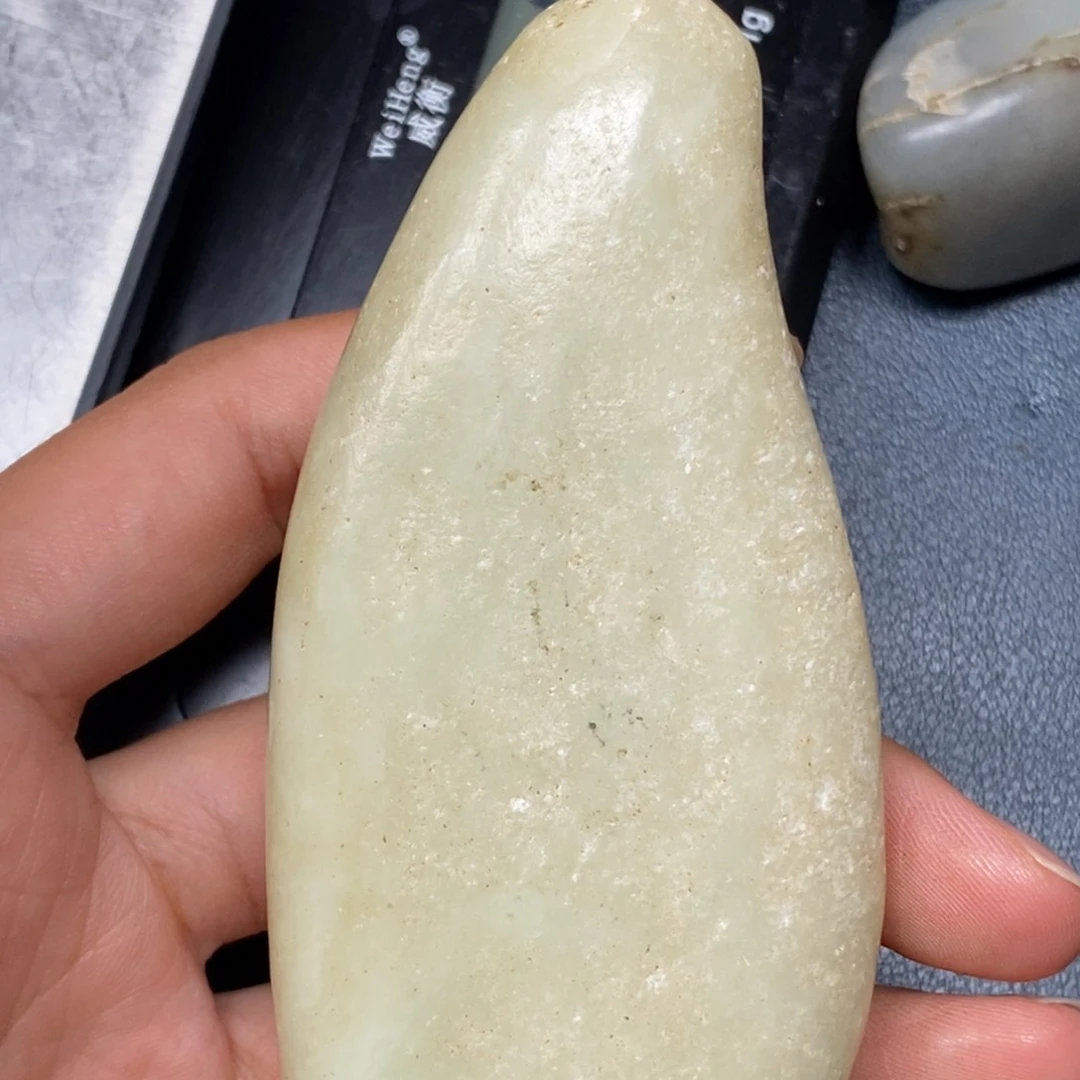 和田玉（糖玉）未镶嵌挂件