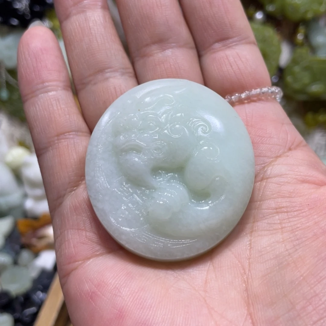 【闪购商品】岫玉颈饰未镶嵌酒***?33吊坠