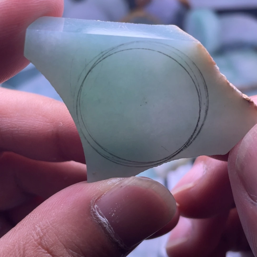 定制翡翠未镶嵌翡翠