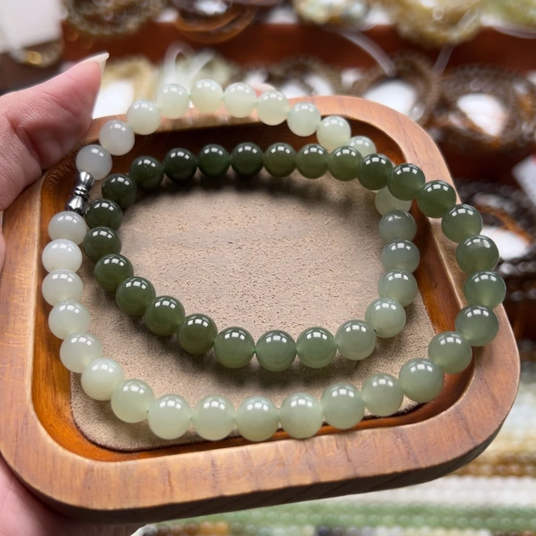 颈饰未镶嵌和田玉珠串8mm