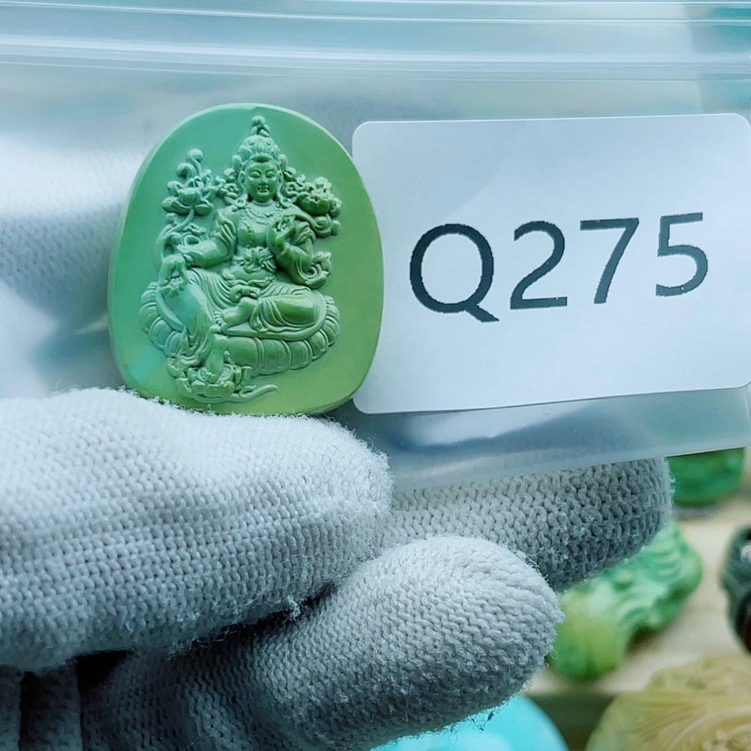 米***口绿松石未镶嵌珠宝奇石