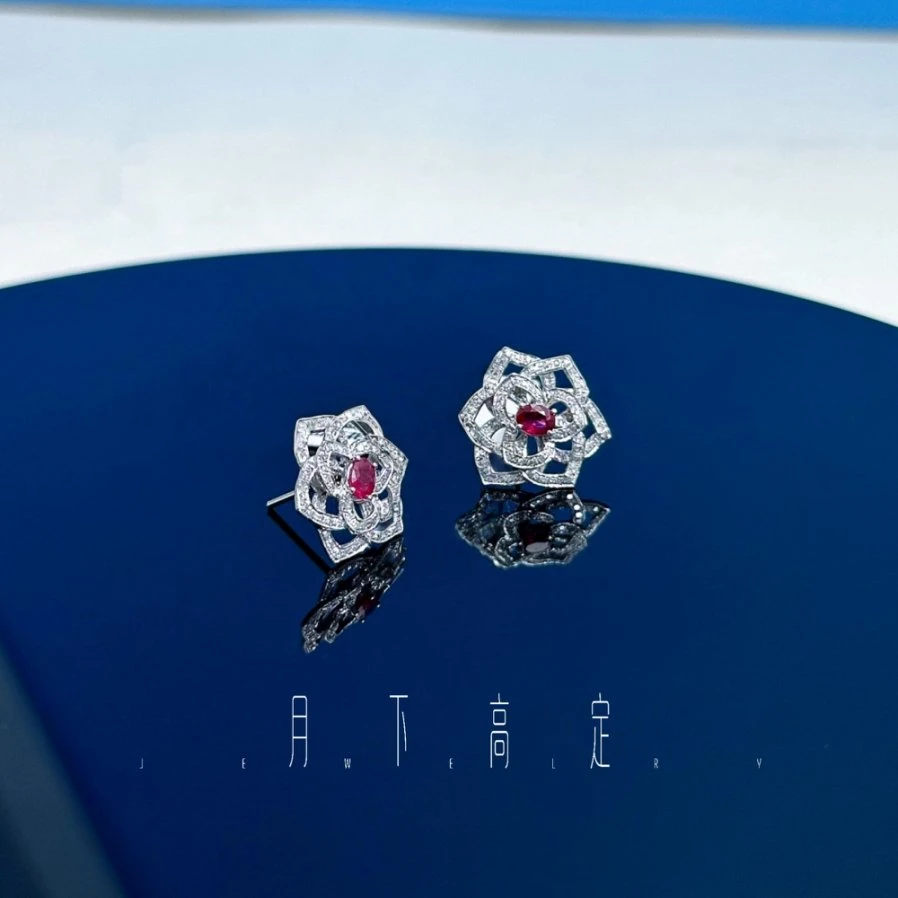 【玥霓高定珠宝】 重金 1克拉红宝山茶花耳钉ZSES001689