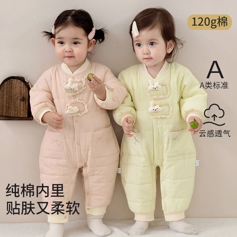 婴儿衣服秋冬季新款女宝宝夹棉连体衣加厚满月新生儿外出抱衣爬服