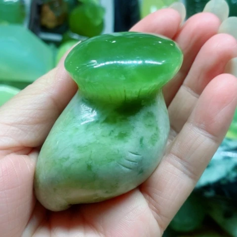 蛇纹石玉未镶嵌手把件