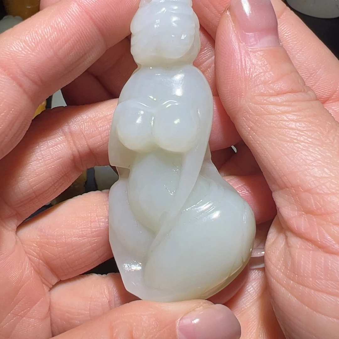 颈饰未镶嵌和田玉新****心