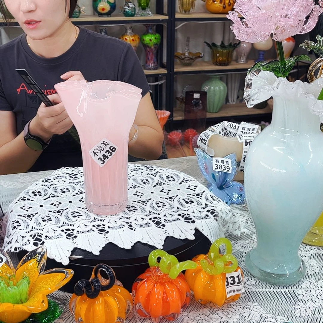 3436 家悦琉璃工艺品不完美
