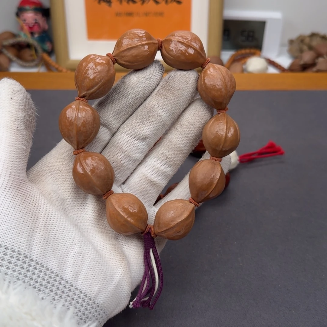 20*26精品梅林铁核手串