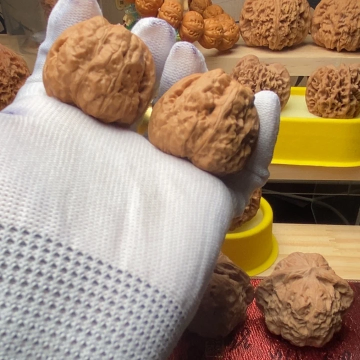 把件文玩核桃蛤蟆头微修精品对39