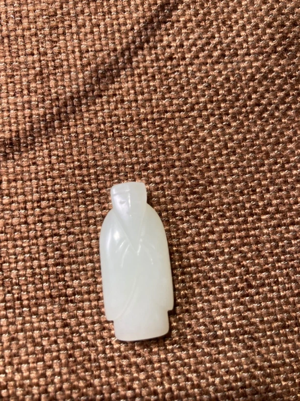 和田玉挂件手工雕刻