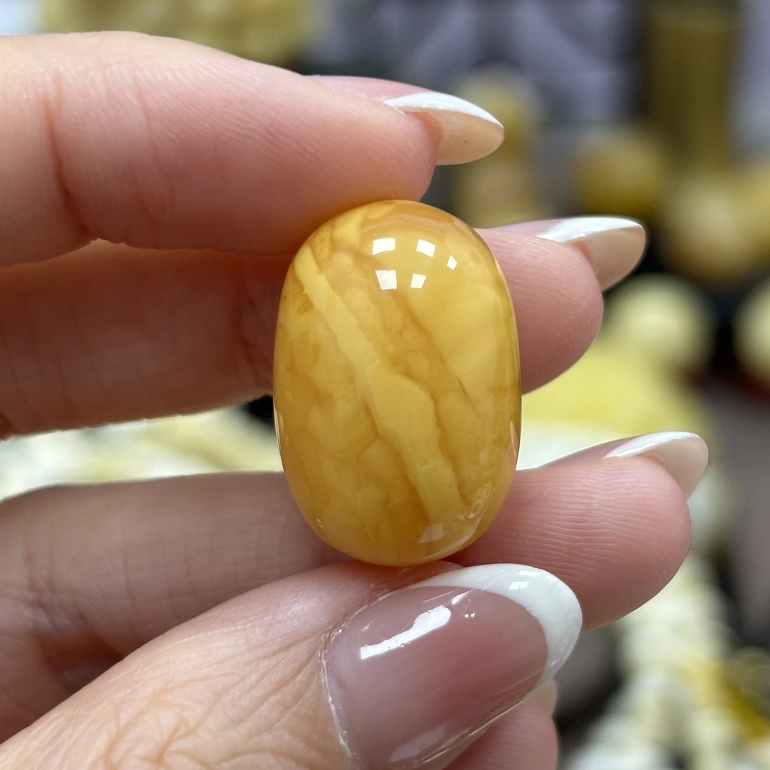 15.0*22.0mm 小妖珠宝天然原矿琥珀蜜蜡