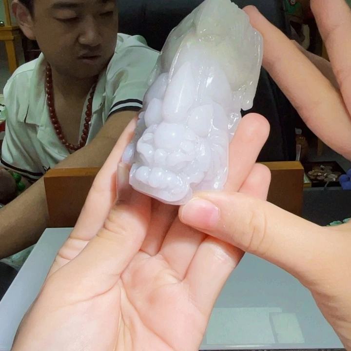 翡翠未镶嵌吊坠(不含链)X118