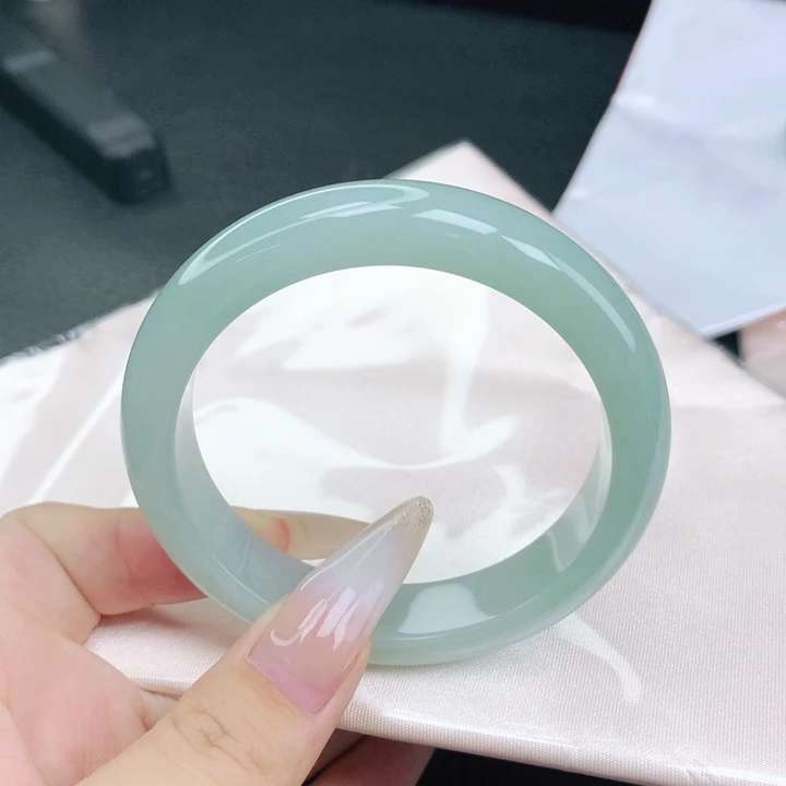 翡翠未镶嵌手镯56-57圈口