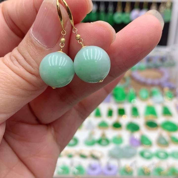 翡翠18K金镶嵌耳饰