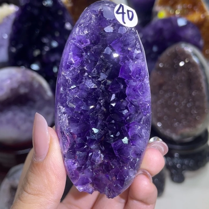 未镶嵌大型摆件（非配饰）水晶