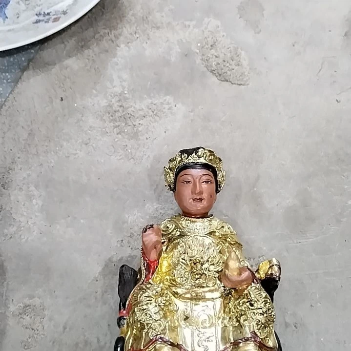 时***行瓷器黑色的形状的