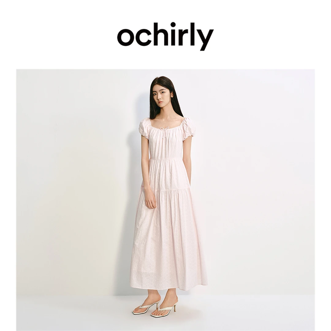 ochirly欧时力 露肩绣花泡泡袖连衣裙长裙法式度假裙夏季2025新品