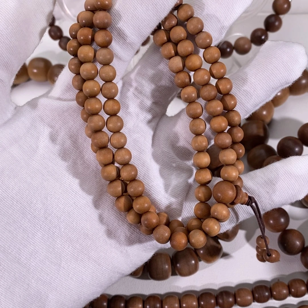 圈***圈檀香木其他顺纹黑肉0.6*108福利