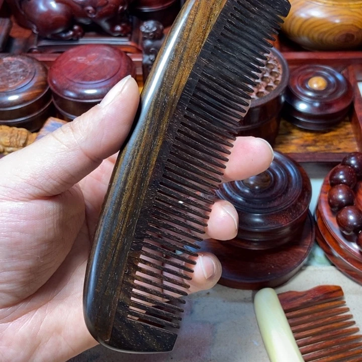 交趾黄檀（大红酸枝）梳子